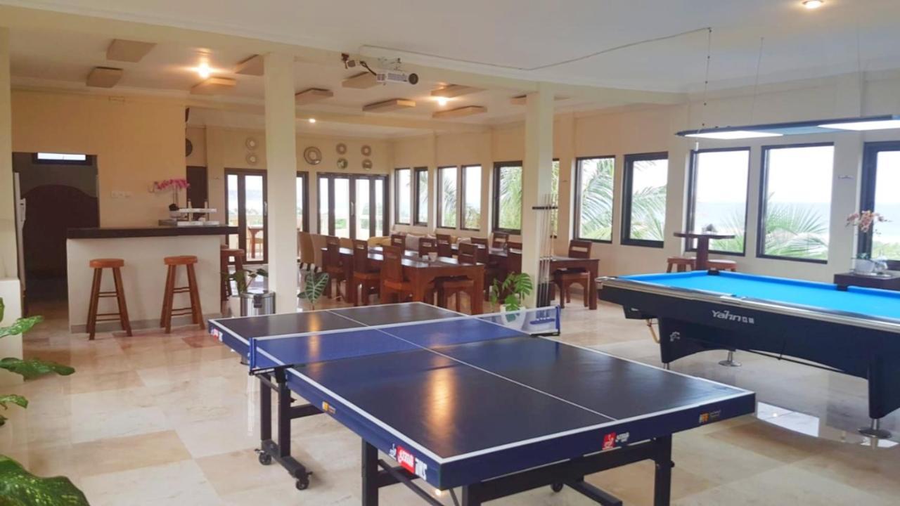 Medewi Manor Aparthotel Airsatang Kültér fotó