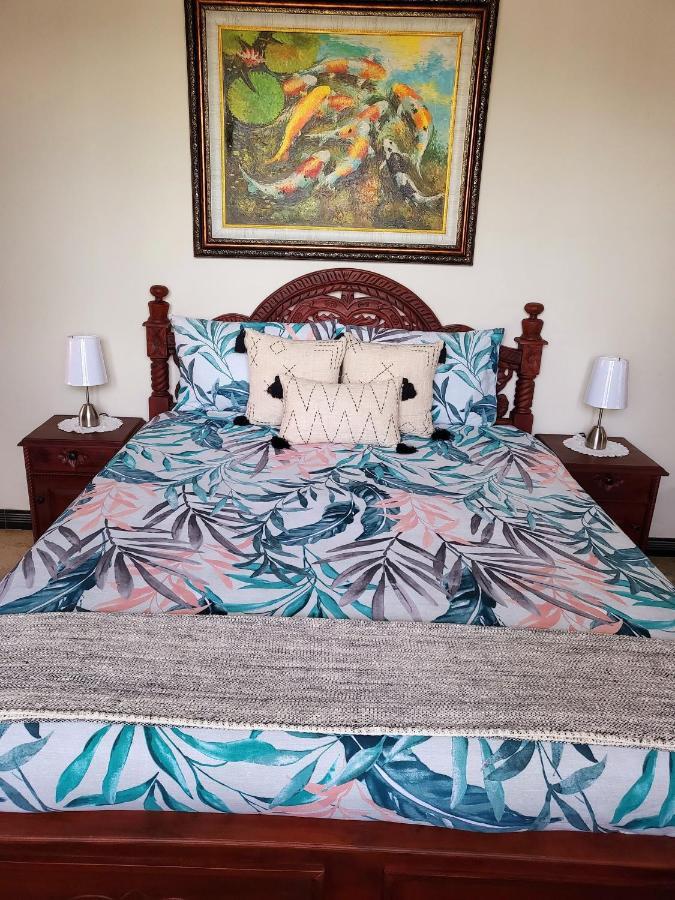 Medewi Manor Aparthotel Airsatang Kültér fotó